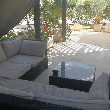 Fanari Casa de Férias *